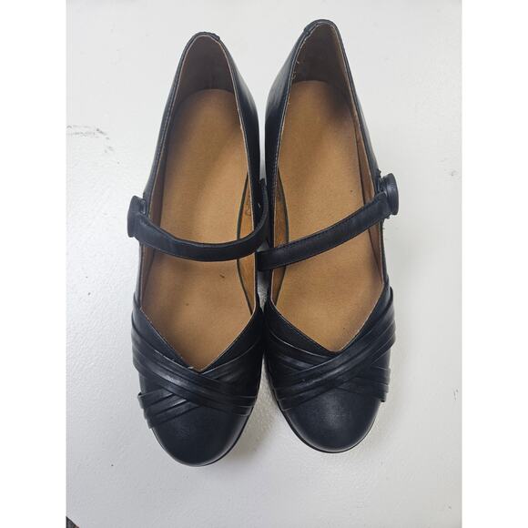 Dr. Comfort Mary Jane Heels 8 EW - Picture 2 of 5